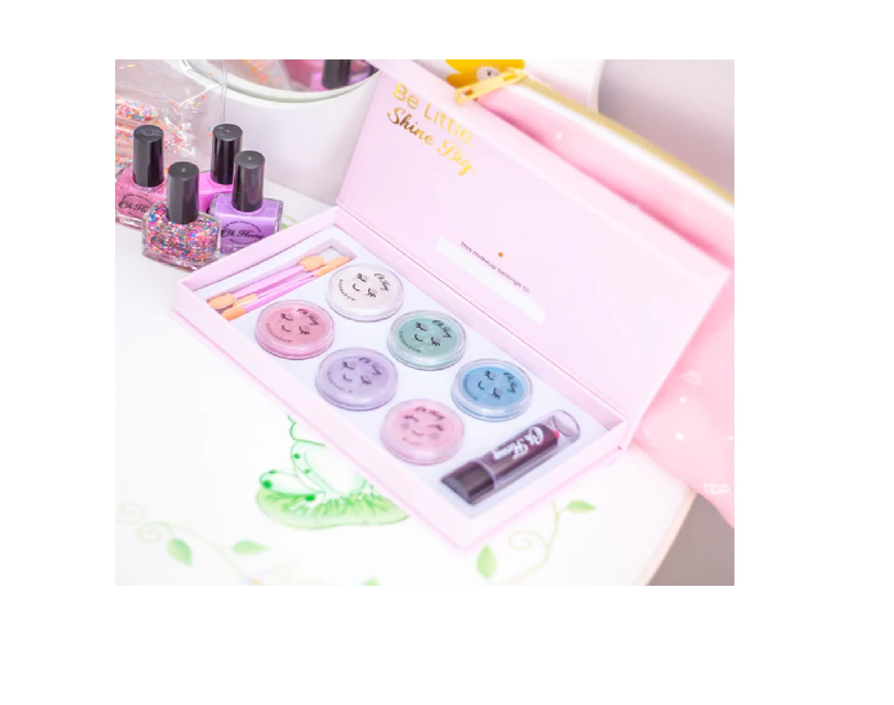 Oh Flossy - Deluxe Makeup Set