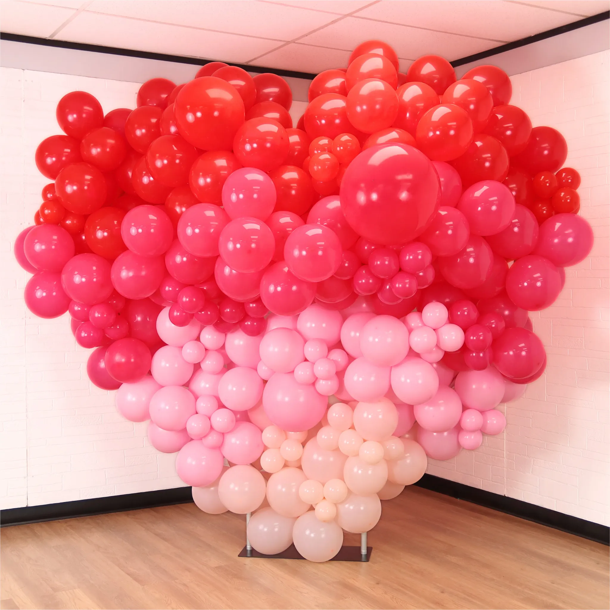 Red 10" Latex Balloons | 50 pcs